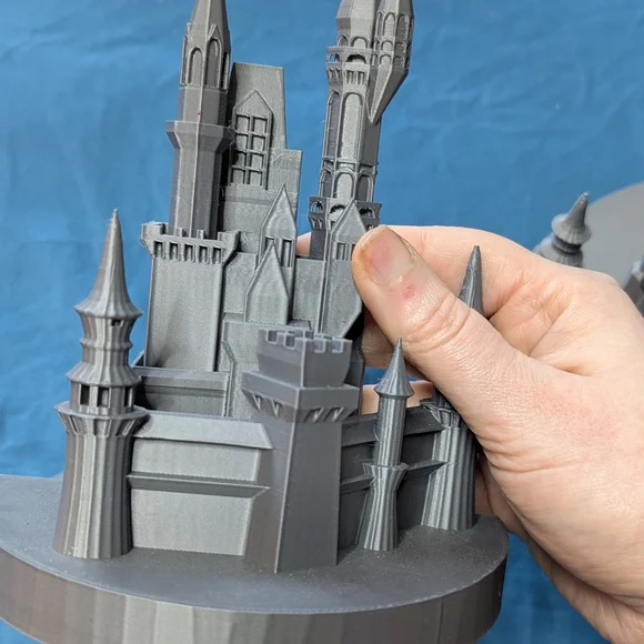 Light Weight Gray Castle Bookends 📖📚 - Picture 3 of 5